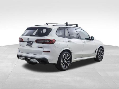 2020 BMW X5 M50i