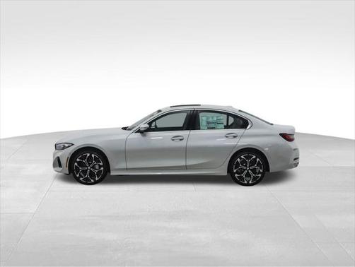 2025 BMW 330 i xDrive