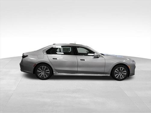 2024 BMW i7 eDrive50