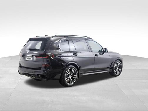 2026 BMW X7 M60i
