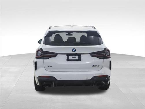 2023 BMW X3 M40i