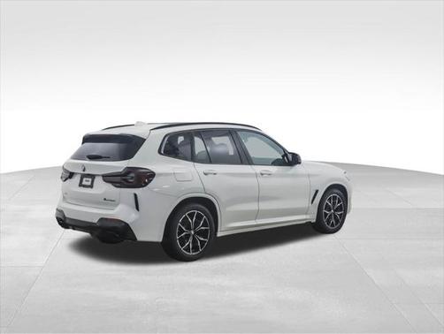 2023 BMW X3 M40i