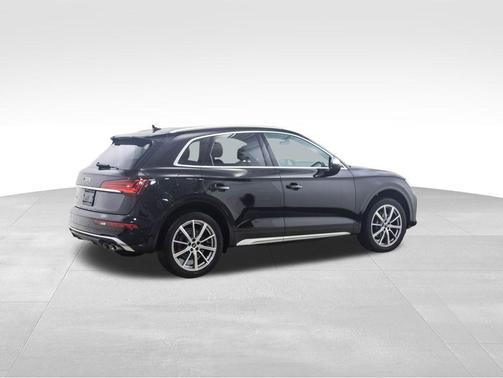 2022 Audi SQ5 3.0T Premium Plus