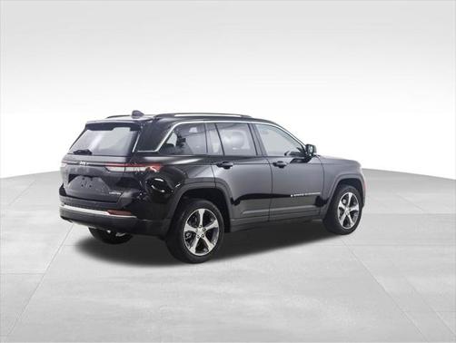 2023 Jeep Grand Cherokee Limited X