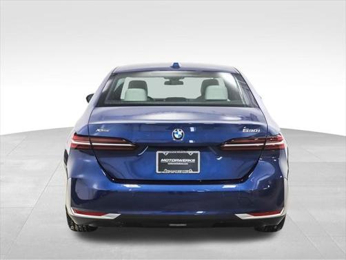 2025 BMW 530 i xDrive