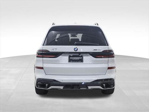 2026 BMW X7 xDrive40i