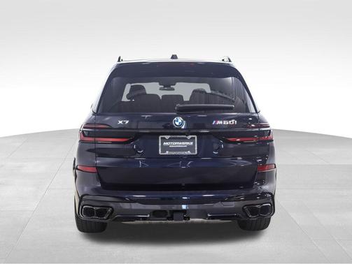 2026 BMW X7 M60i