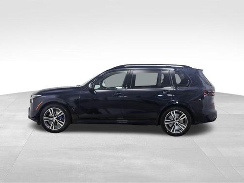 2026 BMW X7 M60i