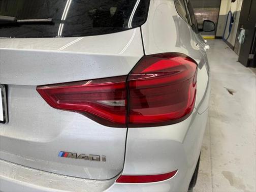 2021 BMW X3 M40i