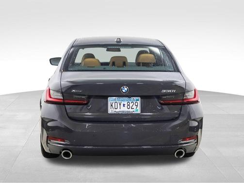 2023 BMW 330 xDrive