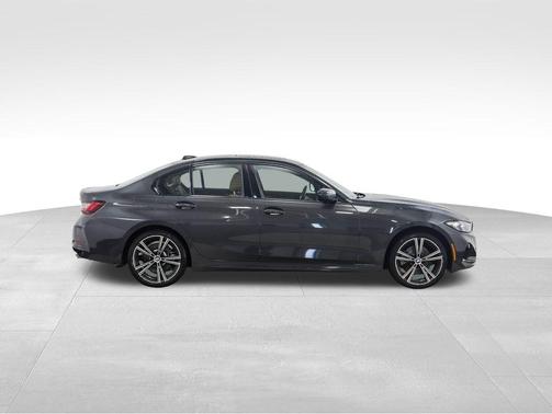 2023 BMW 330 xDrive