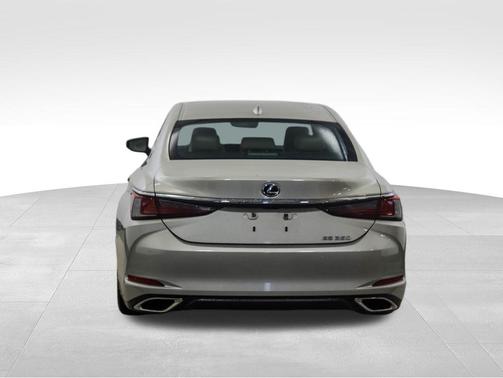 2019 Lexus ES 350 Base