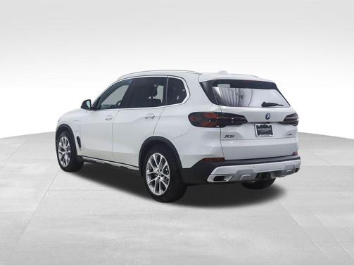 2026 BMW X5 PHEV xDrive50e