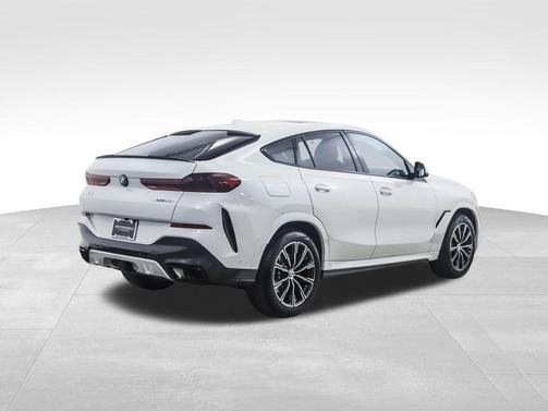 2024 BMW X6 xDrive40i