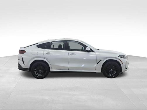 2024 BMW X6 xDrive40i