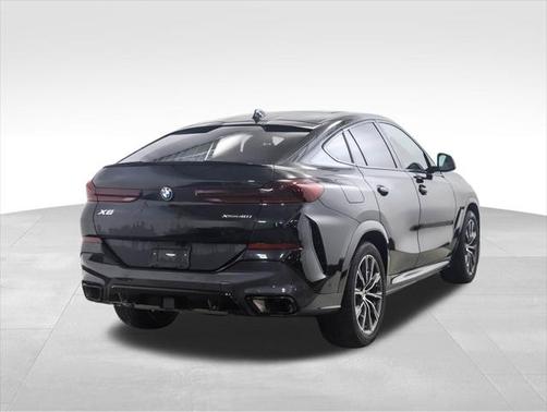 2023 BMW X6 xDrive40i