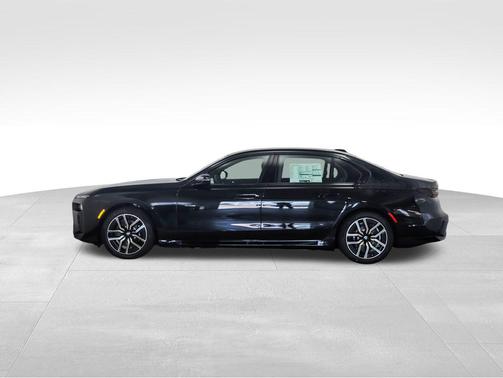 2025 BMW i7 xDrive60