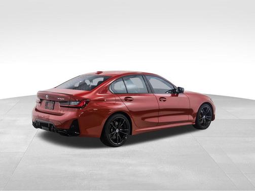 2023 BMW M340 i xDrive