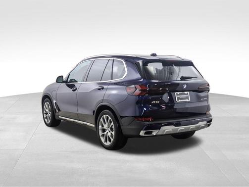 2026 BMW X5 PHEV xDrive50e