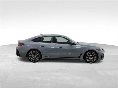 2022 BMW M440 i xDrive