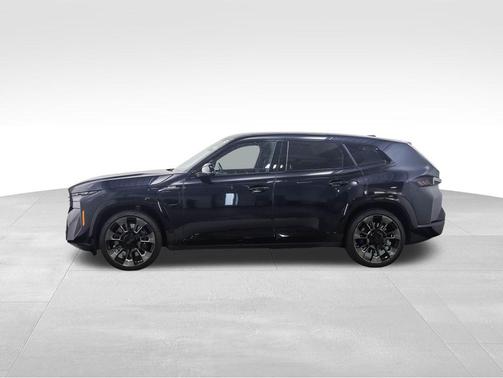 2024 BMW XM Base