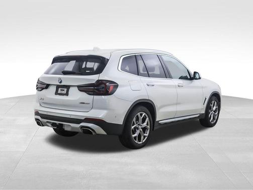 Mineral White Metallic 2023 BMW X3 xDrive30i