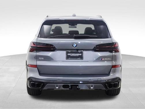 2025 BMW X5 M60i