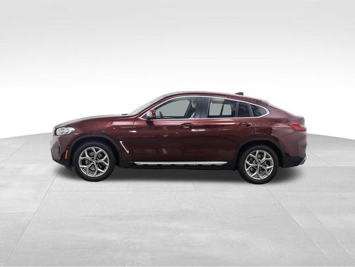 2023 BMW X4 xDrive30i