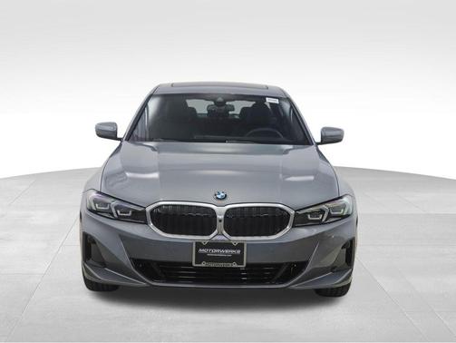 2025 BMW 330 i xDrive