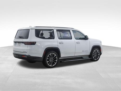 2022 Jeep Wagoneer Series III 4x4