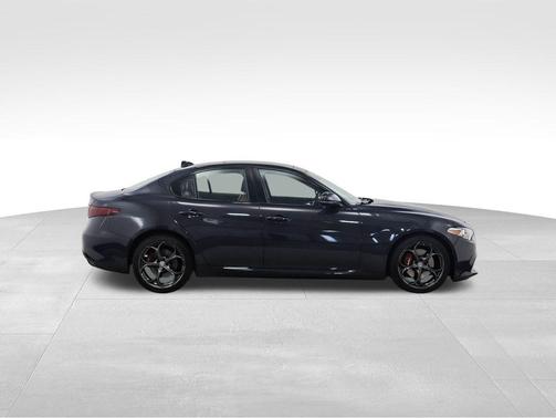2019 Alfa Romeo Giulia Ti Sport