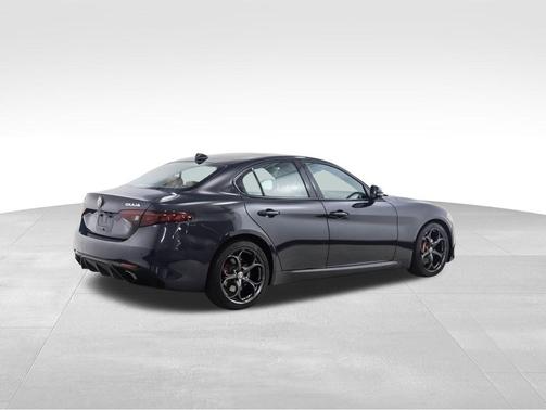 2019 Alfa Romeo Giulia Ti Sport