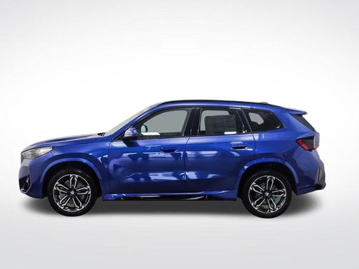 Portimao Blue Metallic 2026 BMW X1 xDrive28i