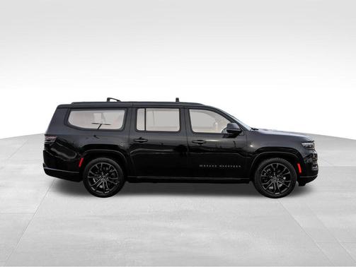 2023 Jeep Grand Wagoneer L Series III Obsidian 4x4