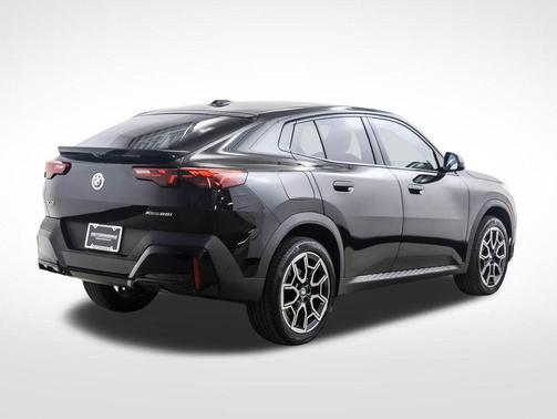 Black Sapphire Metallic 2024 BMW X2 xDrive28i