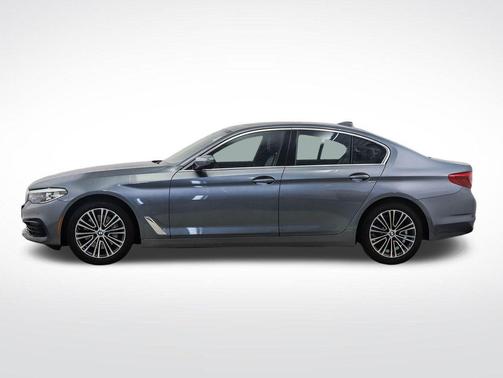 Bluestone Metallic 2019 BMW 530 xDrive