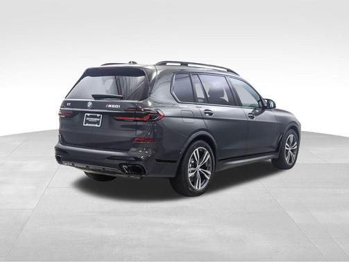 2026 BMW X7 M60i