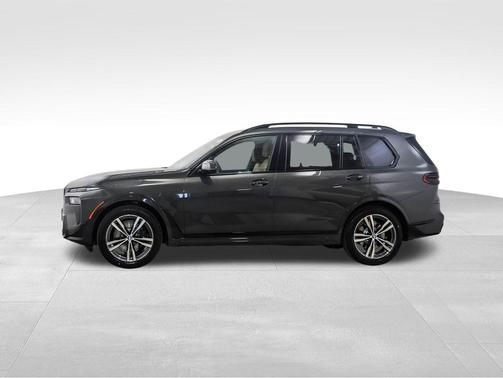 Dravit Grey Metallic 2026 BMW X7 xDrive40i