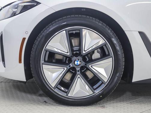 2025 BMW i4 Gran Coupe xDrive40