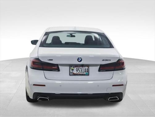 2022 BMW 530 i xDrive