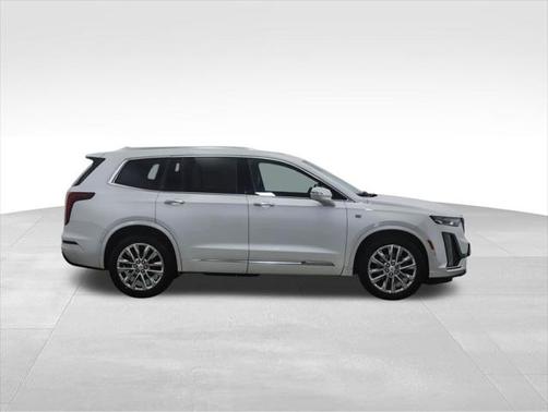 2021 Cadillac XT6 Premium Luxury AWD