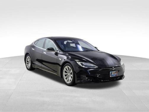 2016 Tesla Model S 75D