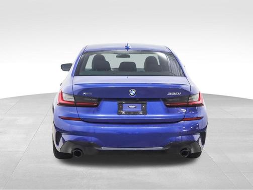 2022 BMW 330 xDrive