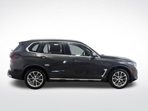 Dravit Grey Metallic 2026 BMW X5 xDrive40i