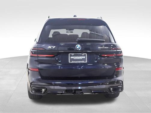 2026 BMW X7 xDrive40i
