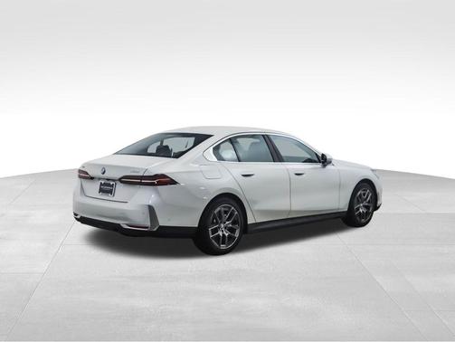 2026 BMW 530 i xDrive