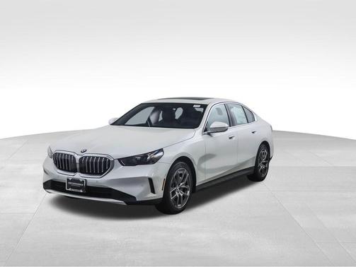 2026 BMW 530 i xDrive