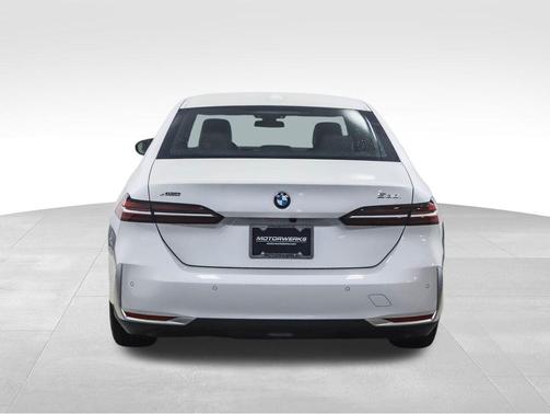 2026 BMW 530 i xDrive
