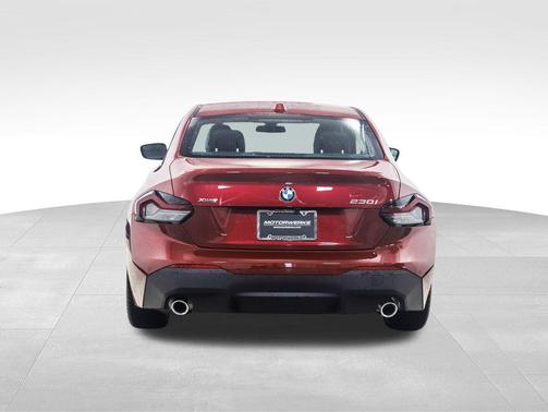 2025 BMW 230 i xDrive
