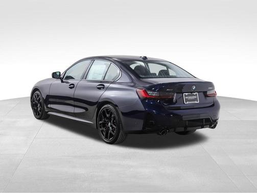 2026 BMW 330 xDrive NA